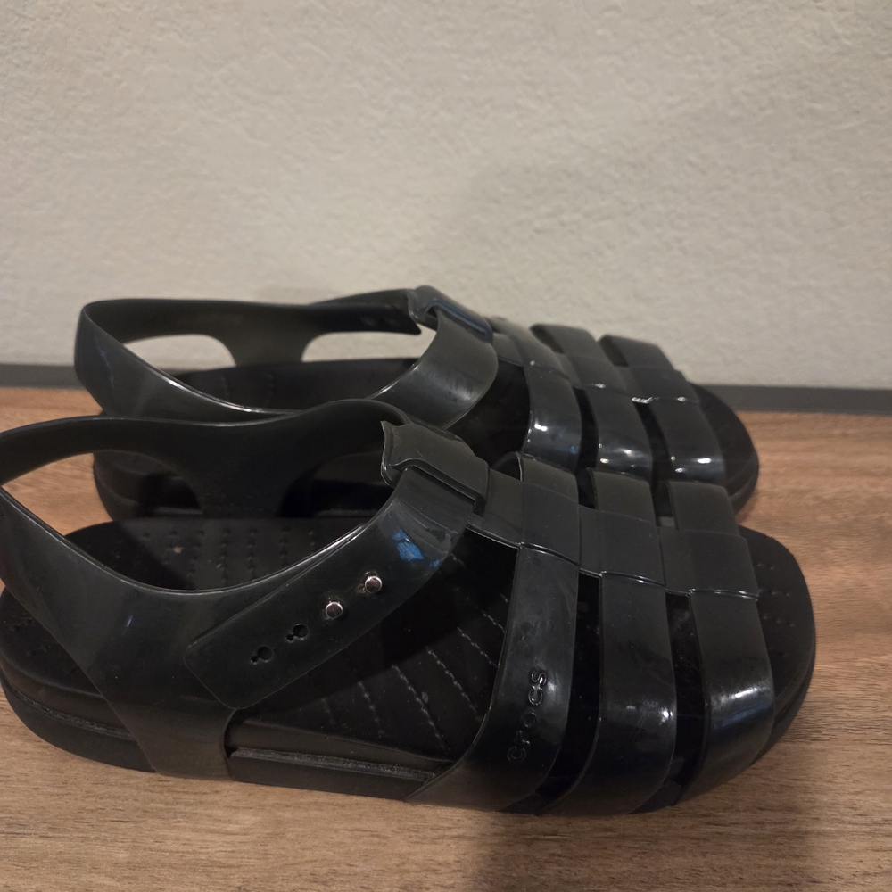 Crock Splash Black Jelly Sandals